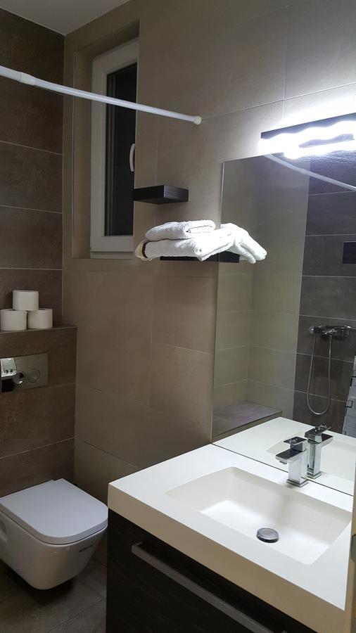 De Luxe Republic Square Apartment Of 100Sqm Belgrado Exterior foto